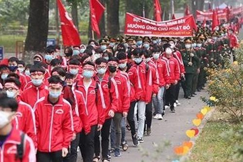 'Chủ nhật Đỏ' thu hút hàng nghìn người tới hiến máu