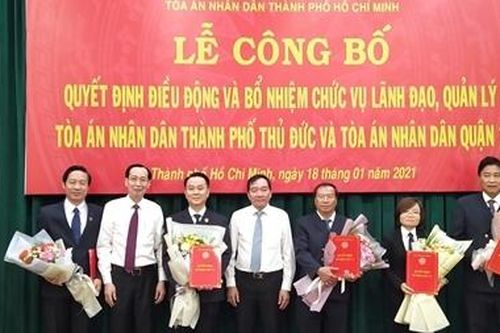 Bổ nhiệm Chánh án và Phó chánh án TAND TP Thủ Đức