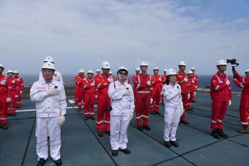 Áp Tết, thăm giàn khoan khai thác dầu khí ở nơi cấu tạo địa chất nóng 150 độ C