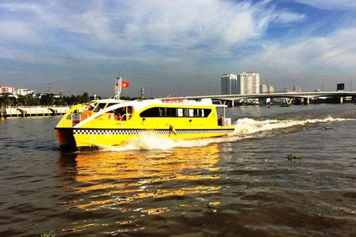 Đẩy mạnh phát triển giao thông đường thủy