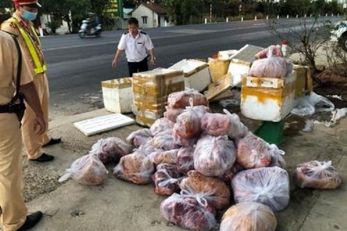 Chặn thực phẩm 'bẩn' trên tuyến đường huyết mạch