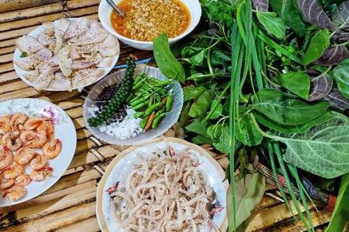 Gỏi lá Kon Tum