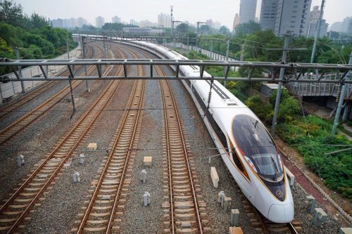 Quy mô kinh tế Trung Quốc có thể vượt Mỹ vào năm 2028