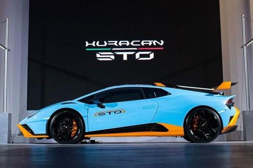 Lamborghini Huracan STO được ra mắt tại Thái Lan, giá gần 1 triệu USD