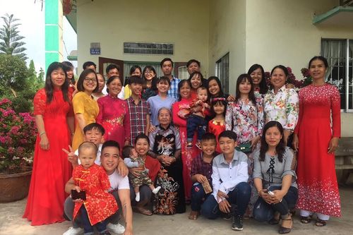 Ngày Tết bình yên đến lạ