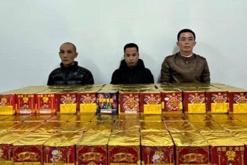 Ngăn vụ vận chuyển 250 kg pháo lậu vào Hà Nội