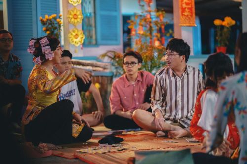 Thu Trang - Tiến Luật tung phim hài Tết, ai cũng bật cười vì quá đáng yêu