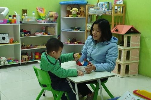 Thắp sáng cuộc đời trẻ tự kỷ bằng kiên nhẫn và tâm huyết