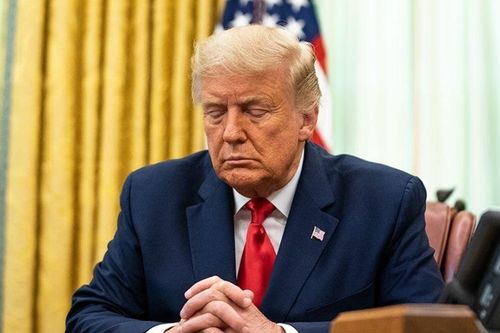 Tổng thống Mỹ Donald Trump chuẩn bị tung hành động cuối, không có đe dọa với lễ nhậm chức của ông Biden