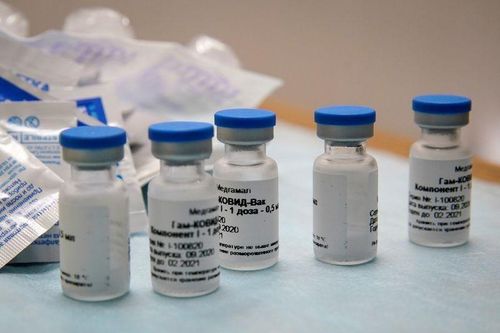 Vắc xin thứ hai của Nga, EpiVacCorona đạt hiệu quả miễn dịch lên đến 100%