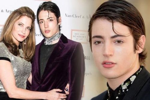 Rich kid đình đám của Mỹ - Harry Brant qua đời ở tuổi 24
