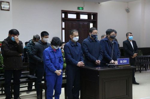 Đề nghị án chung thân đối với bị cáo giả danh 'Thiếu tướng quân đội'