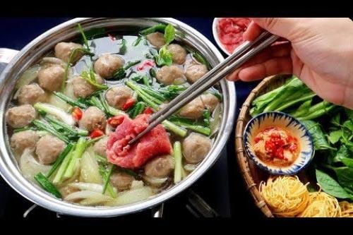 Liên hoan cuối năm: Cần thận trọng khi chọn món ăn nhà hàng