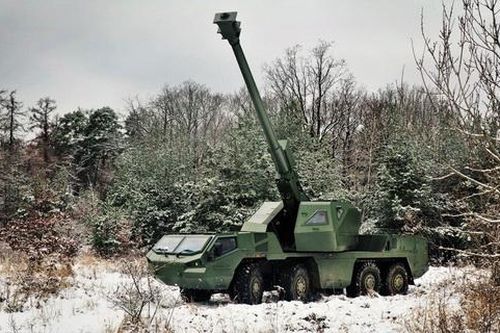 Excalibur Army ra mắt lựu pháo tự hành bánh lốp 155 mm thế hệ mới