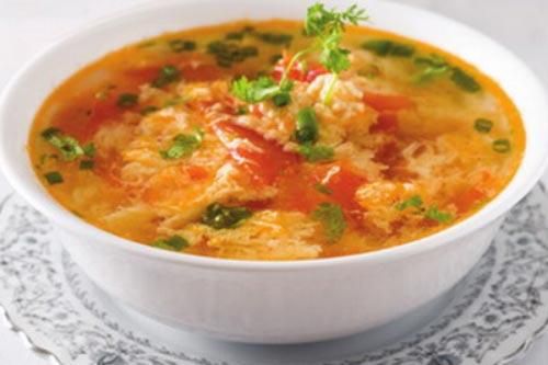 Nấu canh trứng cà chua, món ăn rẻ tiền mà ngon và bổ hơn cả nhân sâm
