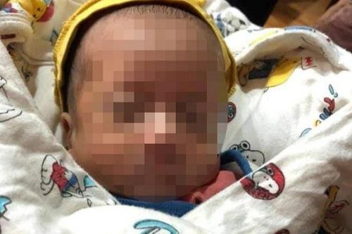 Hơn một tháng, phát hiện 3 trẻ bị bỏ rơi trước cổng một ngôi chùa ở Hải Phòng
