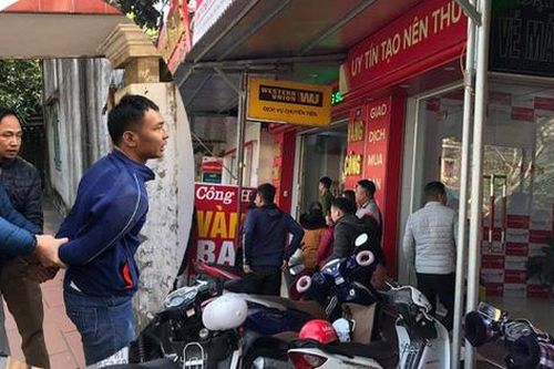 Hải Phòng: Bắt đối tượng dùng dao uy hiếp nhân viên tiệm vàng để cướp