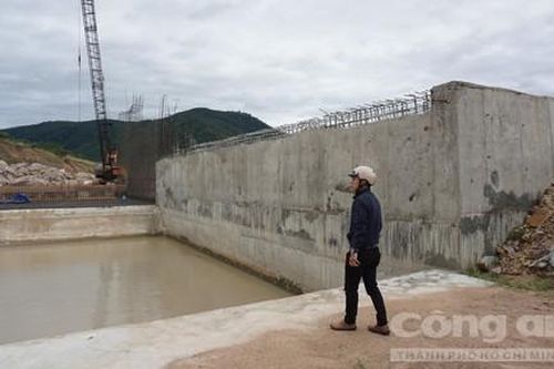 Vụ hồ chứa nước 200 tỷ đồng chậm tiến độ, đối vốn: Kiểm định chất lượng