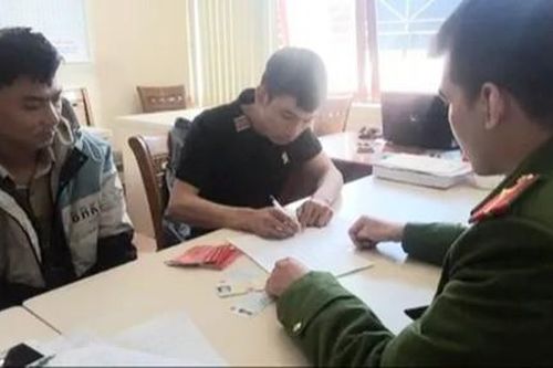 Bắt 3 đối tượng cho vay siêu nặng lãi lên đến gần 900%/tháng