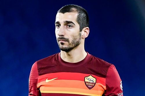 Cựu sao MU lốp bóng ghi bàn nhưng không cứu được AS Roma