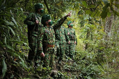 Móng Cái cấm tàu thuyền hoạt động trên sông biên giới
