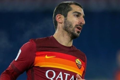 Roma phạm luật vì thay 6 cầu thủ trong một trận