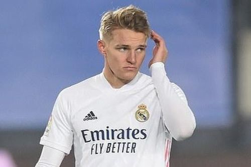 Odegaard xin rời Real Madrid
