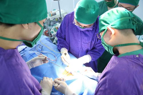 Nam thanh niên bị ngã vỡ sọ não