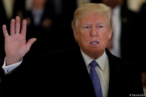 Ngày cuối của Tổng thống Trump: Dương đông, kích tây