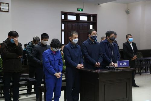 Kẻ giả danh 'Thiếu tướng quân đội' lĩnh án chung thân