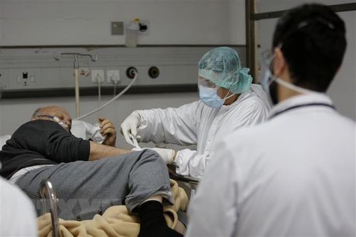 Dịch COVID-19: Số ca tử vong ở Mỹ vượt mốc 400.000 người