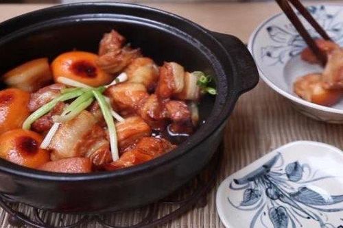 Thịt kho tàu chỉ cần làm theo cách này sẽ ngon hơn ngoài hàng