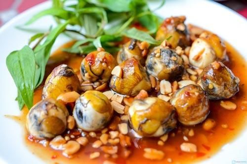 Cách làm trứng cút lộn xào me nóng hổi cực ngon