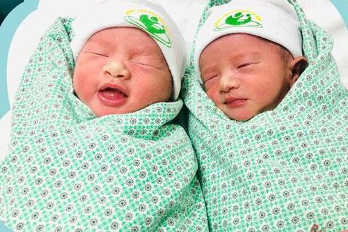 Mắc tiểu đường thai kỳ, tiền sản giật nặng vẫn sinh 2 con khỏe mạnh