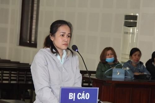 Bán dầu ăn 'khuyến mãi', nữ nhân viên lừa đảo hơn 1,7 tỷ đồng