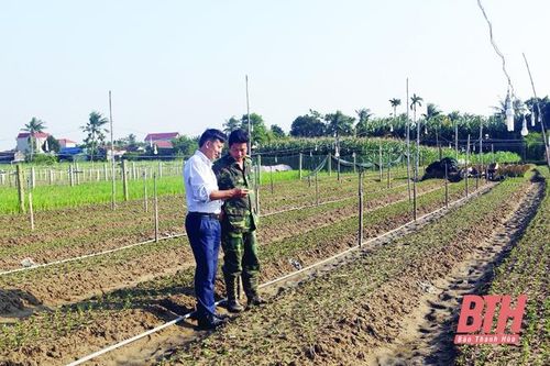 Nâng cao chất lượng đội ngũ cán bộ ở huyện Hoằng Hóa