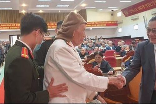 Cán bộ Công an hưu trí đóng góp vì sự bình yên của TP Đà Nẵng