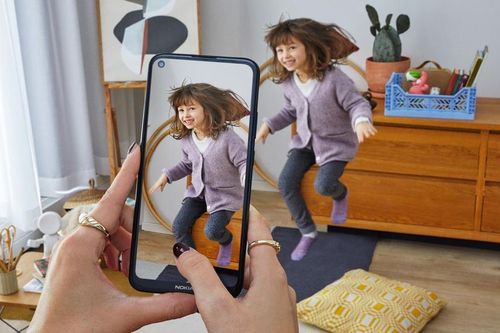 Loạt smartphone đáng chú ý lên kệ tại Việt Nam dịp cận Tết Nguyên đán
