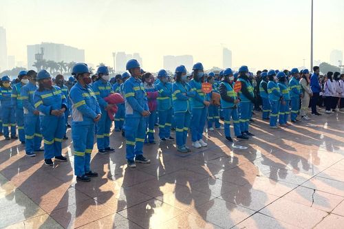 Phát động đợt cao điểm vệ sinh môi trường phục vụ Đại hội Đảng
