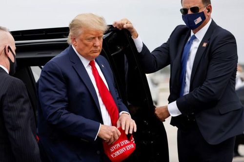 Công tố viên đã tiếp cận được hồ sơ thuế của ông Trump