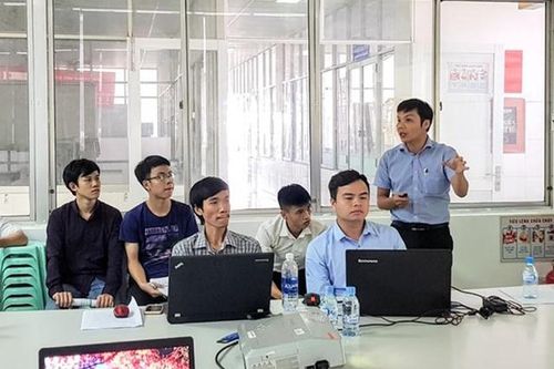 Nhóm nghiên cứu mạnh trong trường đại học: 'Cú hích' nghiên cứu khoa học