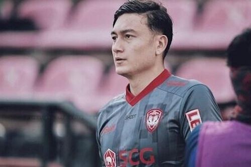 Muangthong Utd bất ngờ 'xuống nước' muốn đàm phán với Đặng Văn Lâm