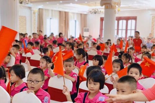 Ngành GD-ĐT Hòa Bình: Thành tích thiết thực chào mừng Đại hội Đảng