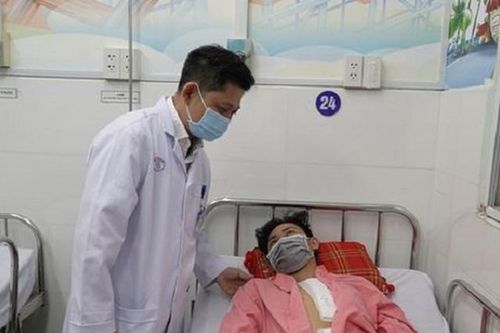 14 giờ phẫu thuật cứu sống bé trai bị đa chấn thương phức tạp sau tai nạn