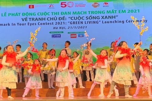Cuộc sống xanh - chủ đề của Cuộc thi vẽ tranh Đan Mạch trong mắt em 2021