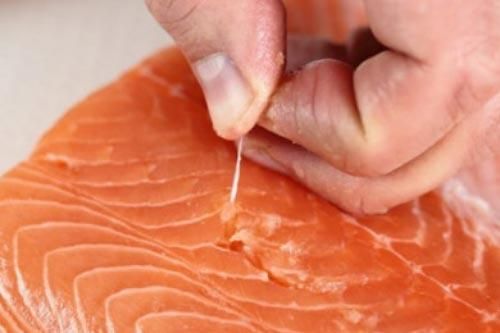 Mẹo chữa hóc xương cá nhanh và hiệu quả nhất