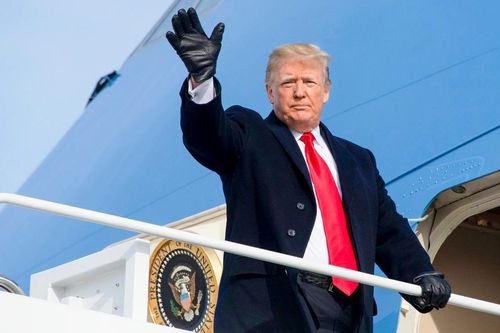 Thêm một nền tảng cấm vĩnh viễn tài khoản của cựu Tổng thống Donald Trump