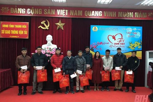 'Tết sum vầy - Kết nối yêu thương' cho đoàn viên, người lao động Ngành Giao thông - Vận tải