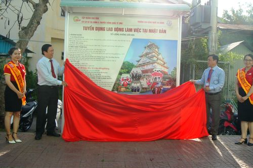 Tạo cơ hội việc làm cho sinh viên trường nghề