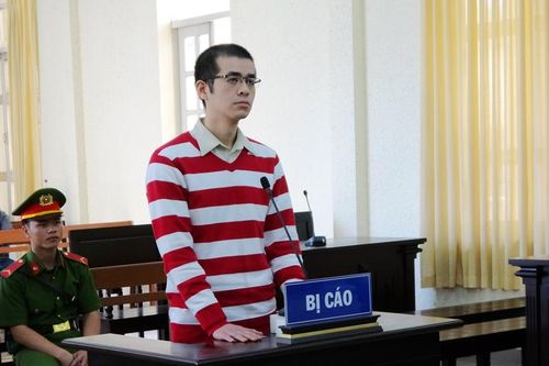 Lập trường cao đẳng ''chui'', lãnh án 15 năm tù
